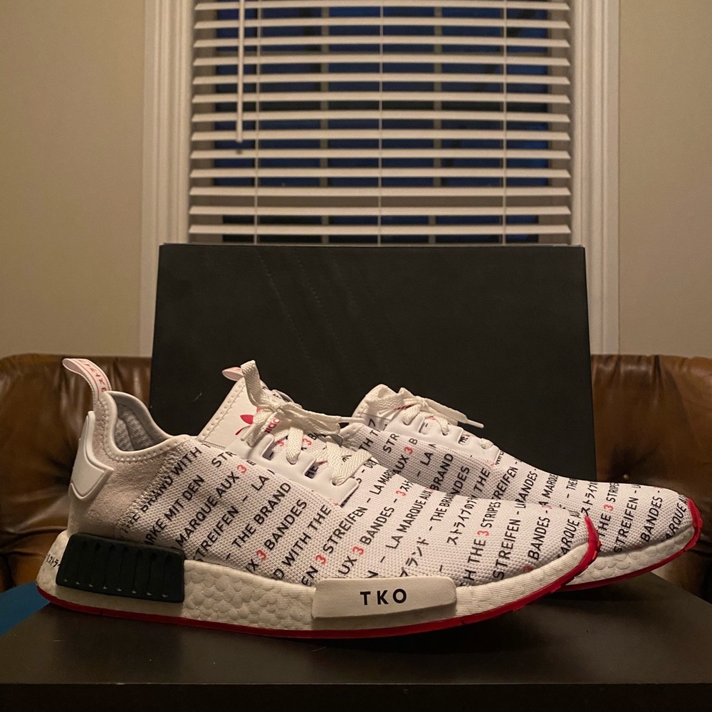 Adidas original NMD R1 passport pack tokyo